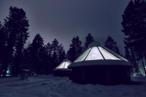 Отель Pyhän Asteli Aurora Igloos  Кемиярви